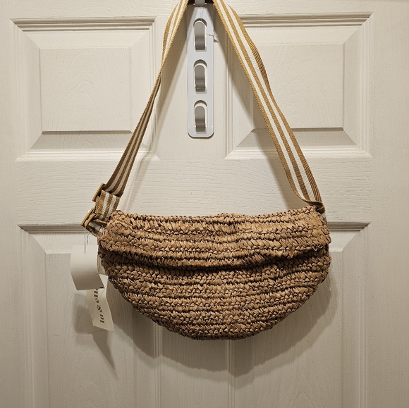 Across the Waves Sling bag by Lu & Elle - Picture 3 of 8